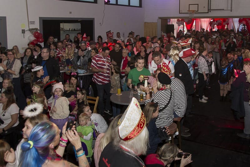 Mehr über den Artikel erfahren Rückblick: Sessionseröffnung in der Jakob-Engelshalle