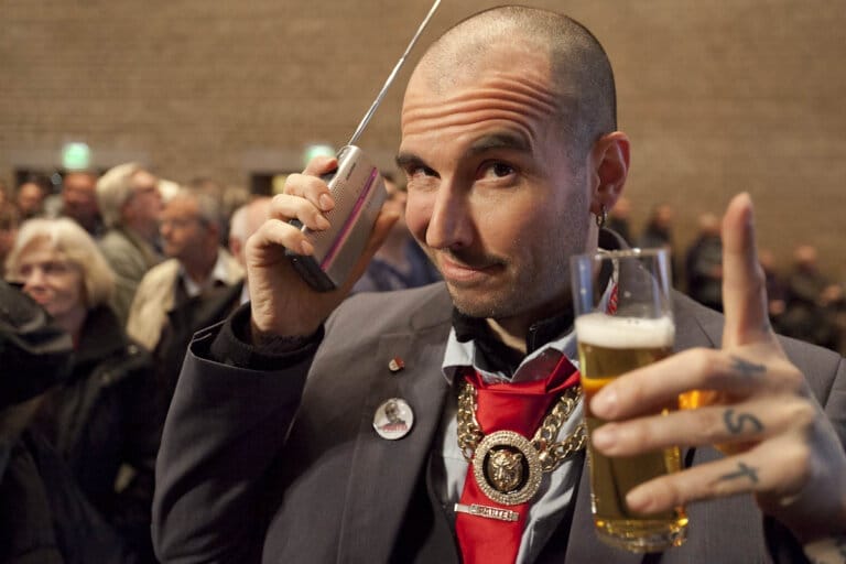 Mehr über den Artikel erfahren Dr. Mark Benecke als OB-Kandidat für Köln gewählt