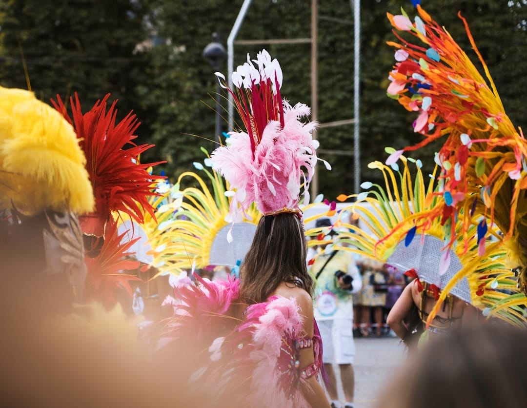 Mehr über den Artikel erfahren Feier den Kölner Karneval mit diesen Liedern!