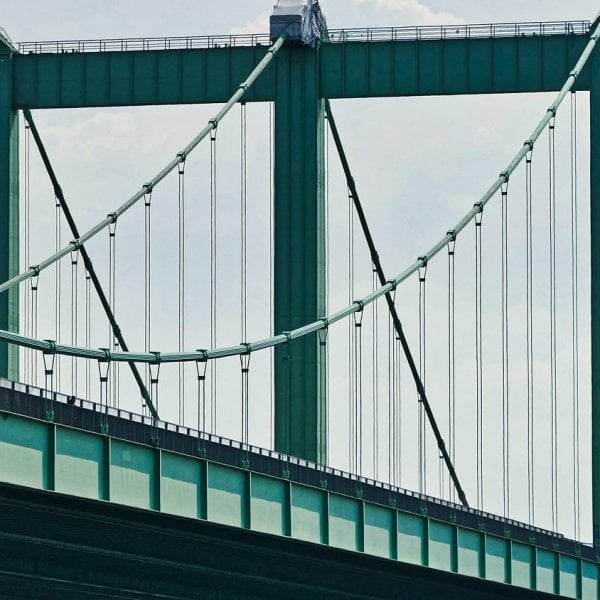 Wird der Ausbau der Rodenkirchener Brücke vorgezogen, weil sich die Rheinspange (A553) weiter verzögert?